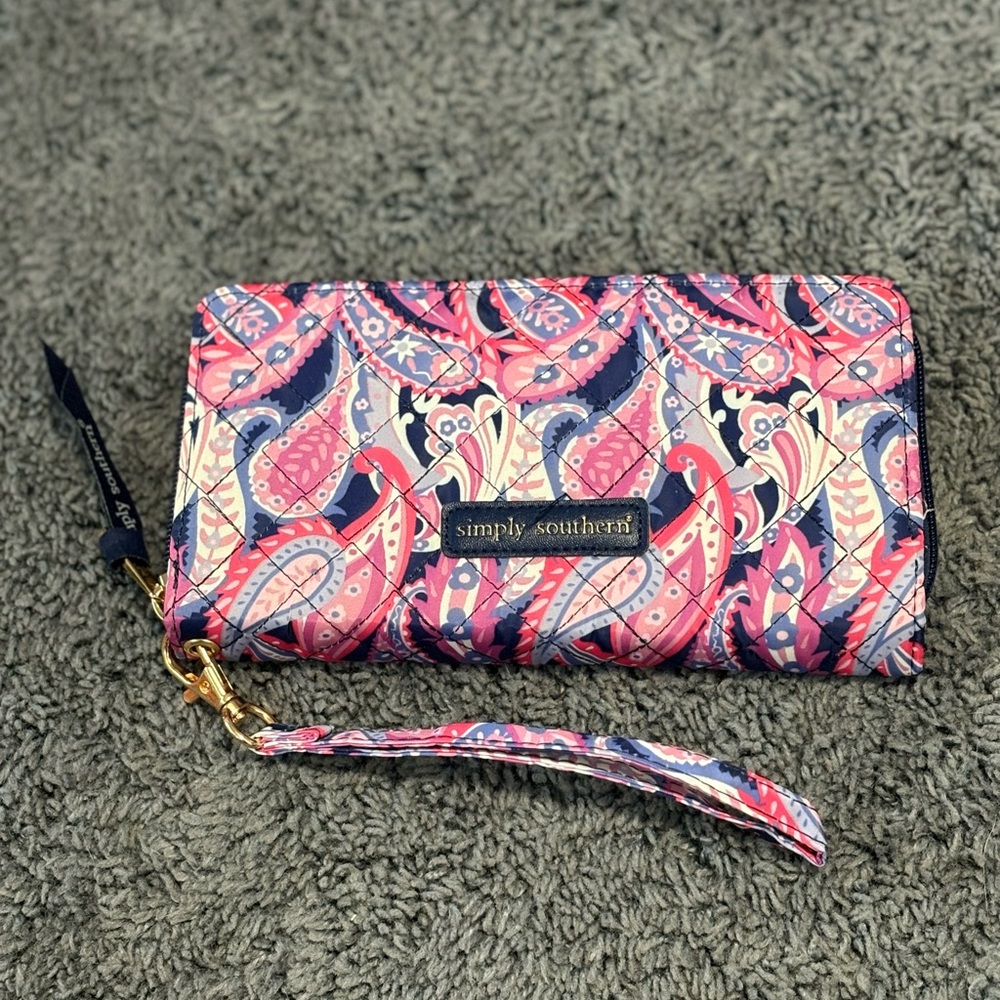 NWOT Simply Southern pink and purple paisley print wallet with wristlet band